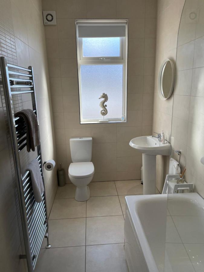 Coffee Cottage Portrush Holiday Home Self Catering Exteriör bild